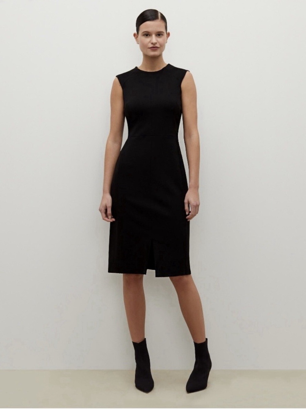 M.M. LaFluer Black Stretch Knee Length Professional Work Dress